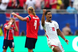 Fans hail 'king Jude' as superstar midfielder levels for England against Norway