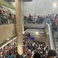 Falha em portas de plataforma afeta operação de três linhas do Metrô de SP; veja quais