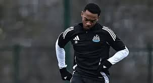 Beşiktaş'ta en büyük hedef Joe Willock! 2 isimle yollar ayrılacak - Beşiktaş - Spor Haberleri — Milliyet