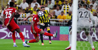 Al Ittihad x Al Okhdood: onde assistir ao vivo e escalações do jogo de hoje (26/01) pelo Saudita | Futebol | O Liberal