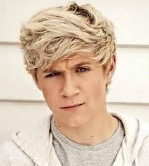 Znalezione obrazy dla zapytania blonde haired boy