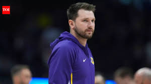 Is Luka Doncic playing tonight vs the Chicago Bulls? Latest update on the Los Angeles Lakers star's injur