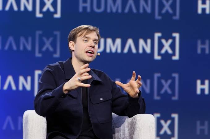 Vibe-coding startup Lovable raises $400M at $13.3B valuation; Tencent, EU fund back Stockholm-based AI platform
