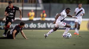 Vitória x Vasco: onde assistir ao vivo, horário, palpite e prováveis escalações do jogo do Brasileirão