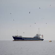 Iran Says No Port in Persian Gulf or Sea of Oman Will Be Safe if Its Ports Are Threatened