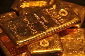 Gold price dips ₹10, silver falls ₹100; yellow metal trading at ₹1,15,470