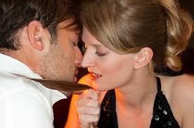 Risultati immagini per seduzione donna