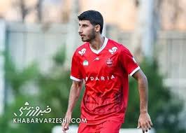 مهاجم تازه‌وارد پرسپولیس نیامده راهی نساجی شد