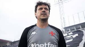 Vasco apresenta dois novos reforços para a temporada