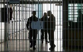 خبر خودکشی یک متهم در زندان وکیل آباد مشهد/ واکنش ستاد حقوق بشر