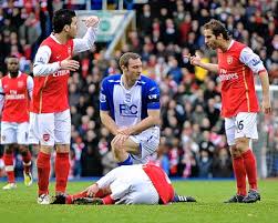 VIDEO: Five tackles to make you wince - and Martin Taylor feel ... - arseDM2402_468x375