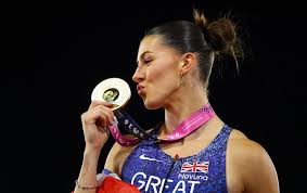 Amy Hunt becomes fastest woman in Europe with 100m gold — The Telegraph