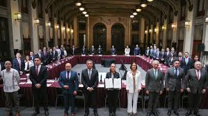 El Gobierno de Sheinbaum subsidia el diésel en plena escalada global de los energéticos