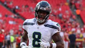 Best bets for every NFL division winner: Experts high on Cowboys, fading Chiefs, and split on NFC North