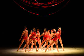 Festival de Dança de Joinville tem adeus de Marcelo Gomes e consolida teatro musical