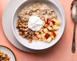 Oatmeal with berries and nuts meal