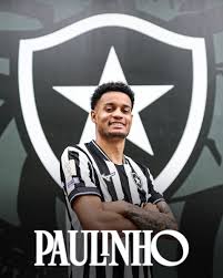 Botafogo anuncia contratação do lateral esquerdo Paulinho