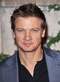 Related pictures : Jeremy Renner - jeremy-renner-muta-party-03