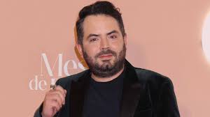 José Eduardo Derbez revela estafa millonaria: invirtió patrimonio en 'máquinas de garra' y perdió millones