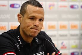 Luis Fabiano will finally make his debut (for a second time) for São Paulo on Sunday, six months after signing for the club. - 20110930-Luis-Fabiano-ahead-of-debut