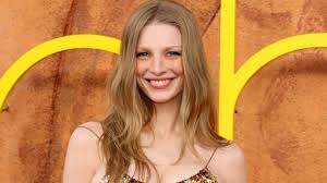 Hunter Schafer Brings Balenciaga’s Bra Bustier Dress to ‘Euphoria’