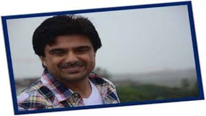 Parichay of Samir Soni as Kunal Chopra on Colors. The new fiction replaces Mukti Bandhan at 9.30 pm slot on Mon-Thu; predicted to open at 2.8 TVR. - parichay