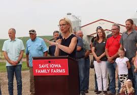 Hinson says she will ‘stand with Iowa agriculture’ and fight against California pork rule