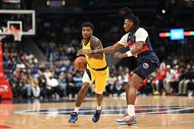 Mavericks e Pacers se enfrentam com elencos desfalcados.