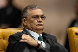 penduricalhos