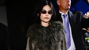 Ariana Greenblatt fashion choices