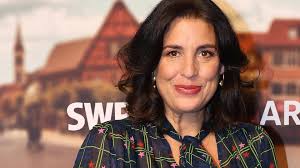 Sie wiegt 94,9 Kilogramm: ARD-Star Elena Uhlig muss die Abnehmspritze nehmen