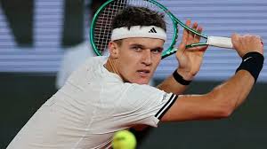French Open quarter-finals: Fonseca serving to stay in second set v Mensik - listen & follow