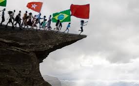 Resultado de imagem para os tentáculos do pt charge
