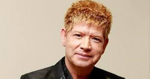 Macedo de Cavaleiros vai homenagear Roberto Leal no seu aniversário