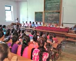 Image of Munger University classroom