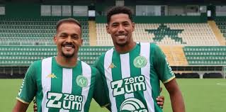 Chapecoense apresenta Bruno Pacheco e Garcez como reforços para 2026