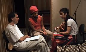 Filme sobre Tribalistas revela a gênese da criação sem refletir sobre o impacto da música do trio no Brasil e no mundo