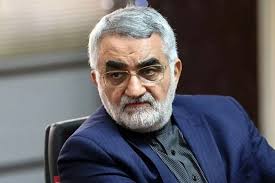 هشدار بروجردی: ترامپ از «مادر بمب‌ها» استفاده کند،«پدر موشک‌ها» را به میدان می‌آوریم