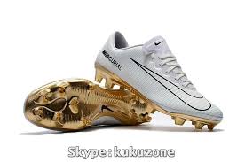 Cr7 Footwear Ronaldo New Boots 2017 White And Gold