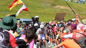 Pogacar aniquila a sus rivales en la ascensión al Tourmalet
