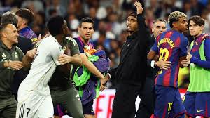 ¿Quién fue el jugador expulsado tras la bronca final en El Clásico?