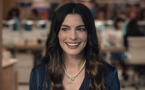 O Diabo Veste Prada 2 anima fãs para outra franquia de Anne Hathaway