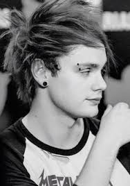 Znalezione obrazy dla zapytania michael clifford 2015