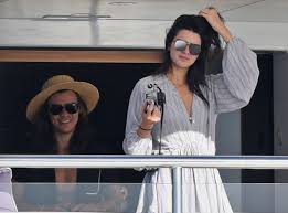 Resultado de imagen de harry style y kendall jenner