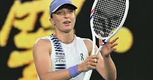 Swiatek faces torrid Open test against familiar foe