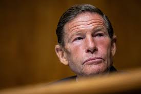 US senator urges Thanassis Martinos to turn back tanker amid showdown over Putin-Trump diesel deal