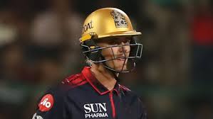 Jacob Bethell dismissed for 14 in his IPL debut amid criticism of his participation