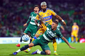 Tigres se desinfla y empata 0-0 con Santos