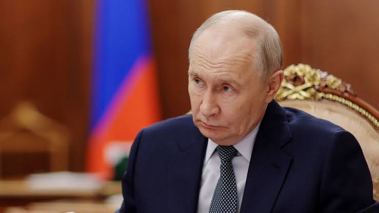 CIA Director John Ratcliffe proposed Trump-Putin-Zelensky trilateral summit during covert Moscow trip; U.S. officials briefed Zelensky on Friday
