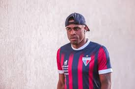 Fortaleza oficializa rescisão de contrato de Benevenuto, novo reforço do Sport